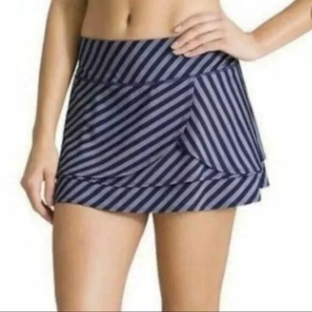 Athleta Swagger Fly By Purple Striped Skort Skirt Athletic Womens‎ Size Small